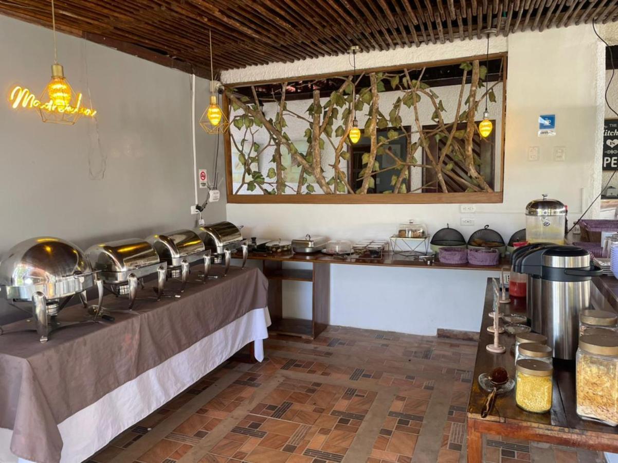Hotel Madreselva Leticia Ngoại thất bức ảnh